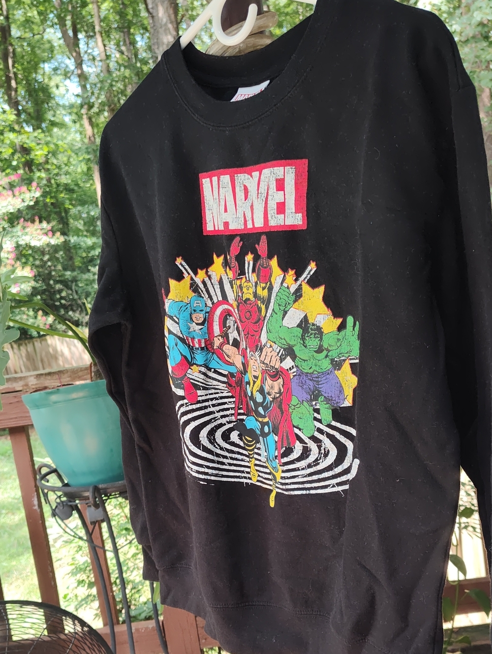 Marvel Super Heroes Youth Size Large, Black Crewneck Sweatshirt
